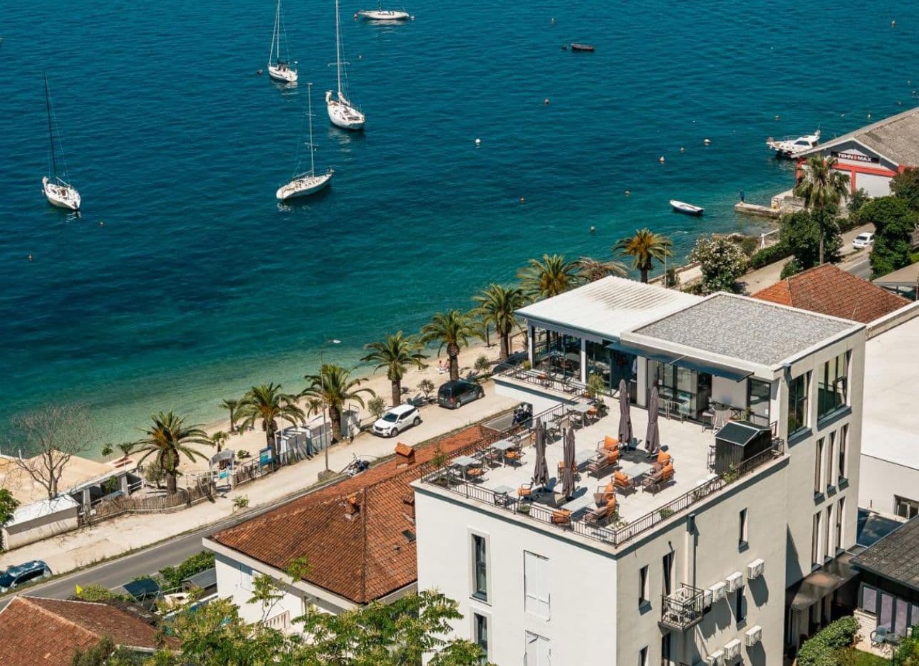 Modern Boutique Hotel with Panoramic Views – Luxury Adriatic Investment
