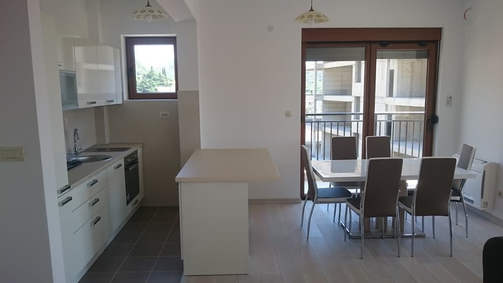 Spacious apartment with sea view