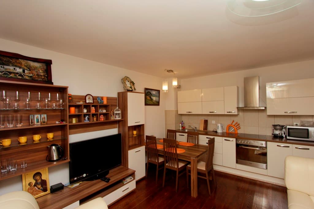 A comfortable apartment in Przno