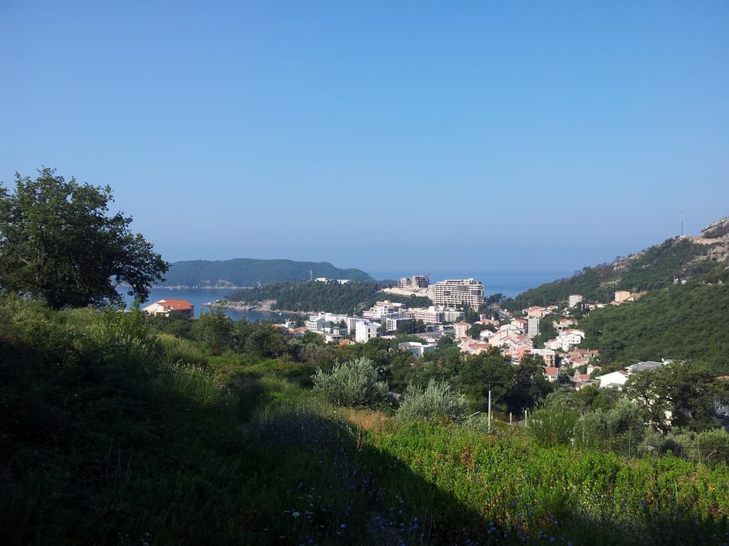 Land in Becici