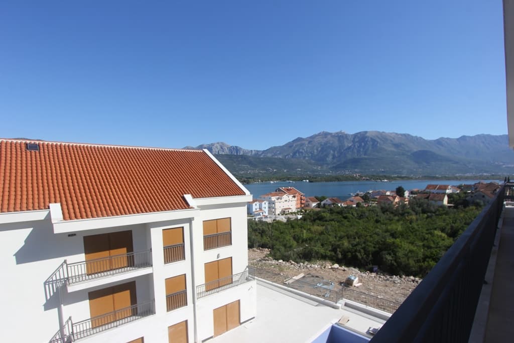 Apartments in two new buildings in Djurasevici