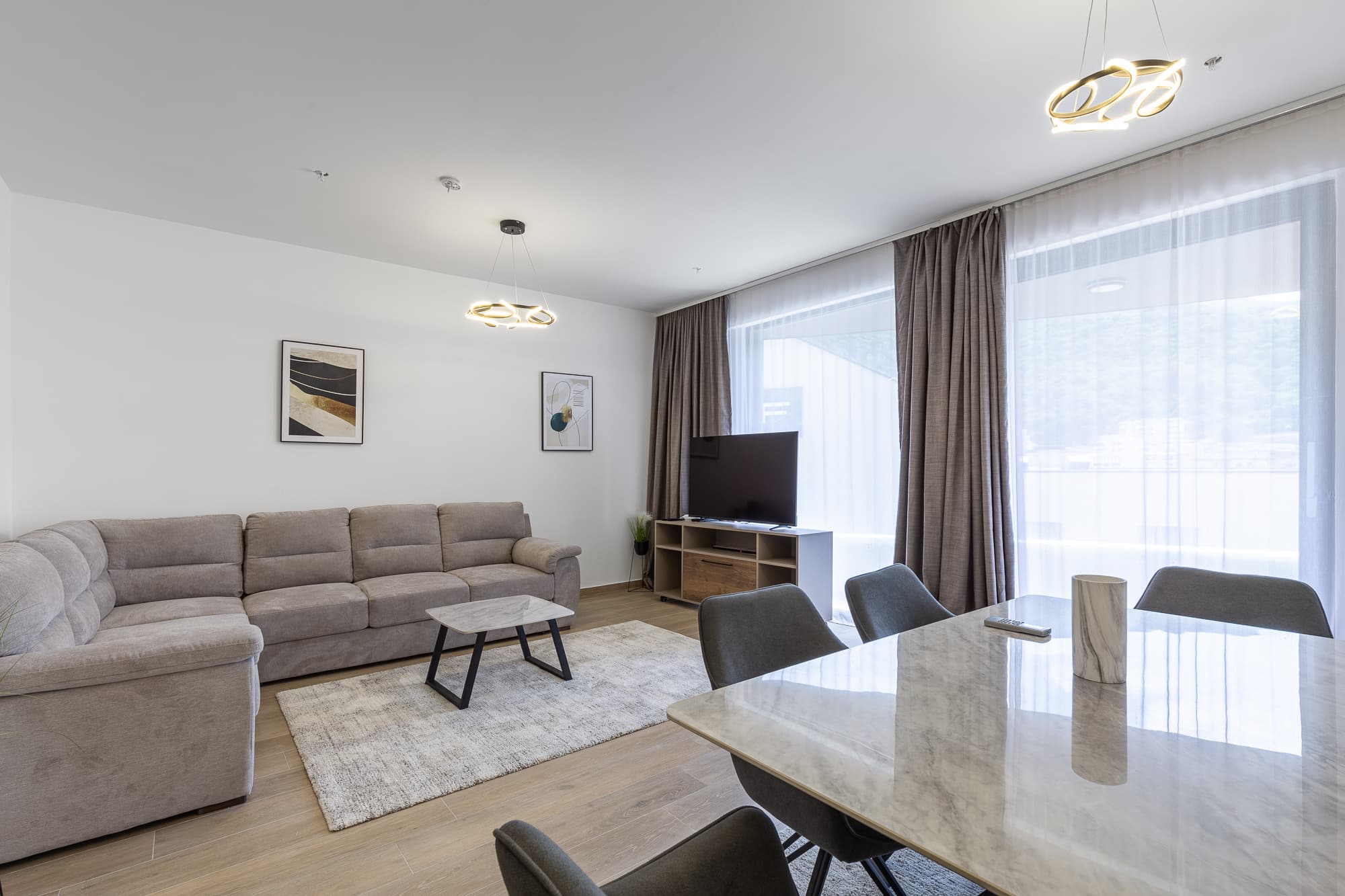 Apartment on the 2nd floor, 81 m², with 2 bedrooms and 2 bathrooms
