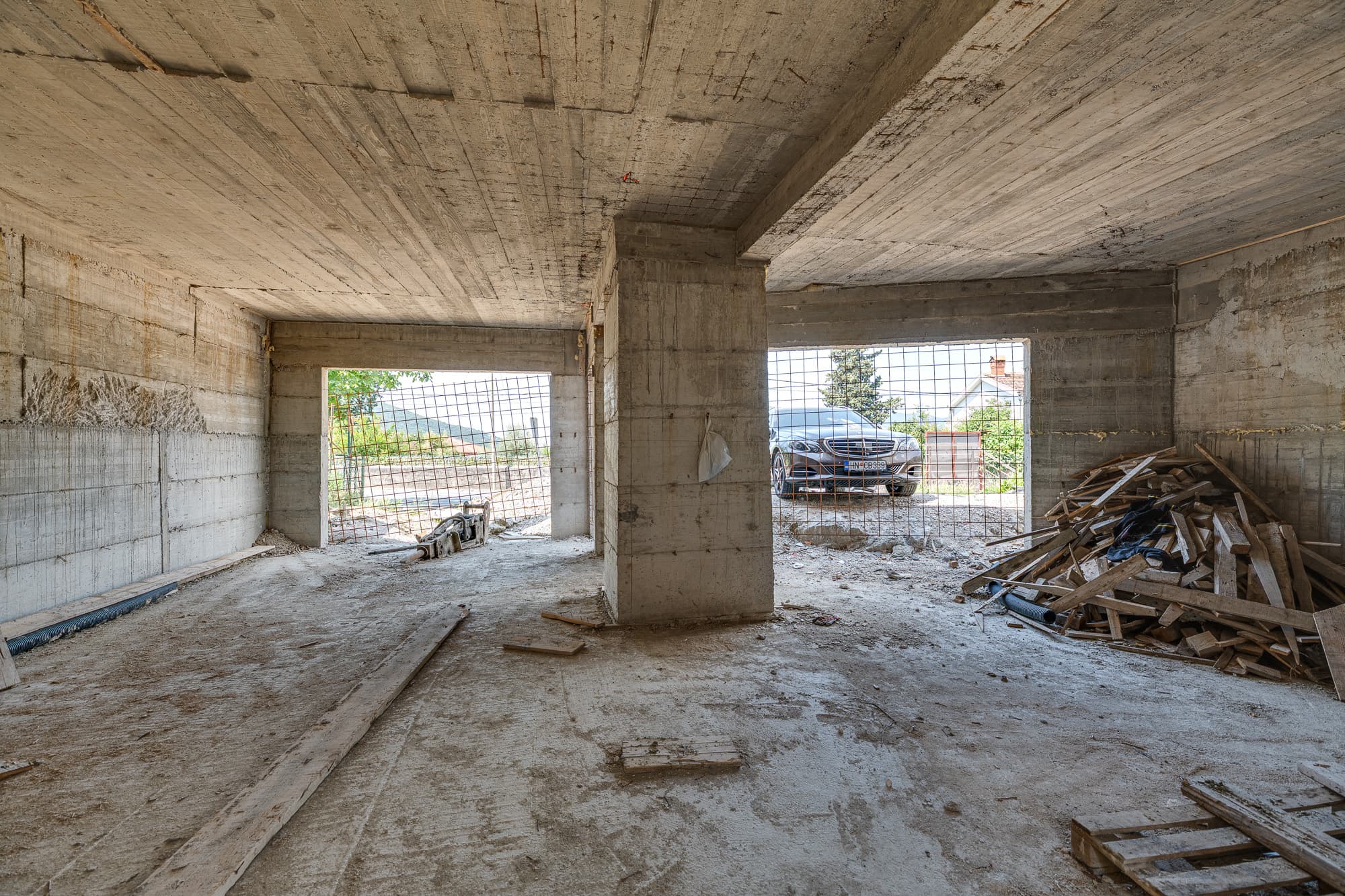 For Sale Commercial Space with Sea View and 5 Parking Spots in Kumbor, Herceg Novi!